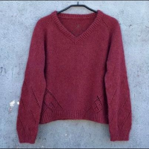 Diamond Line Sweater V-neck