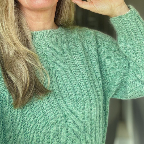 Garnpakke til Twist Light Loop Sweater